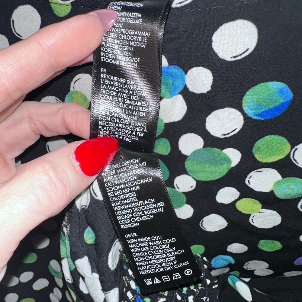 LIVERPOOL POLKA DOT PUFF SLEEVE TOP - Picture 8 of 11